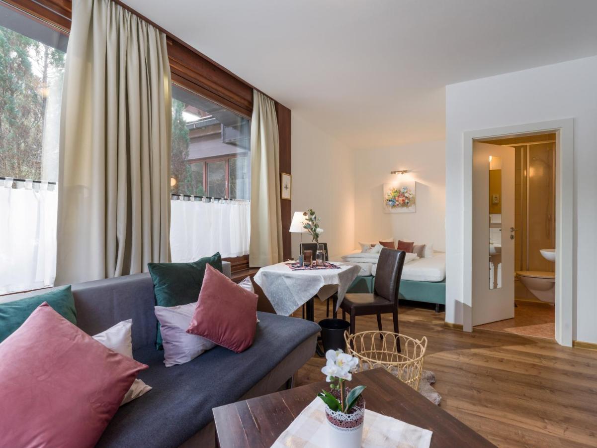 Gasthof Restaurant Waldcafe Mayrhofen Bagian luar foto